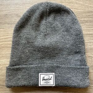 Herschel Supply Co toque